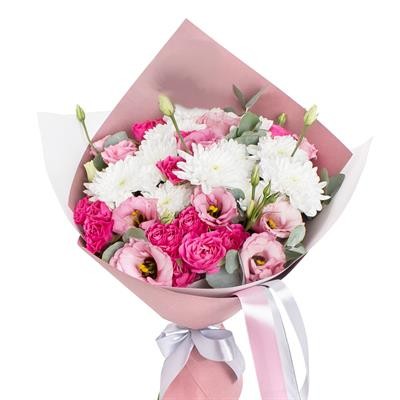 Барвистий мікс троянд, еустом і хризантем