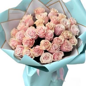 6549506829_buket-z-31 Букет з 31 імпортної рожевої троянди