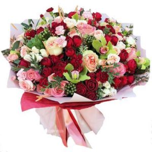 6549509185_shikarnij-buket-z Розкішний мікс троянд, ранункулюсів та орхідей