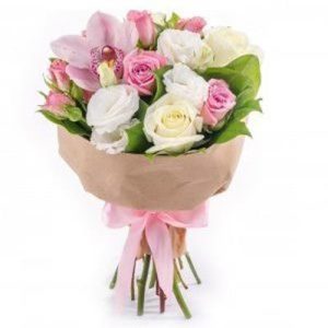 6549510348_buket-z-orhidej Ніжний мікс орхідей, троянд і еустоми