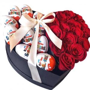 6549522362_korobochka-v-forme Солодке серце з троянд і Kinderа