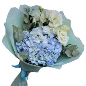 Букет із гортензії та  білої еустоми