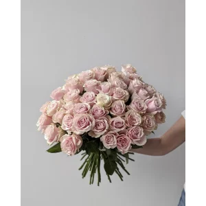 img_5053-1100×1100 Букет із 41 рожевої троянди "Джулі"