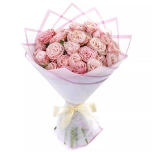 Букет із 7 гілок півонієподібної троянди