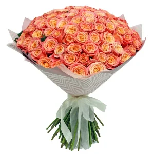 Букет із 101 троянди Місс Піггі