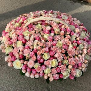 1144448_0 (1) Шикарна композиція в кошику "Солодка гармонія"